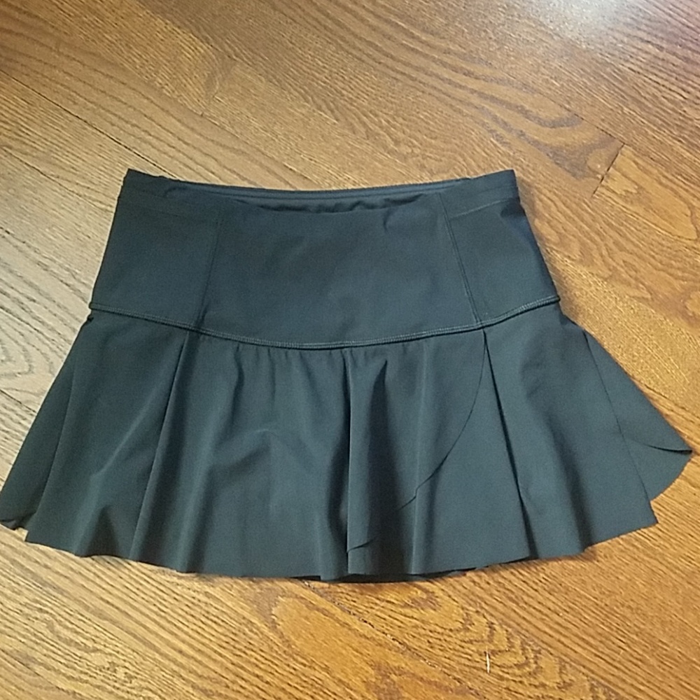 Lululemon skort